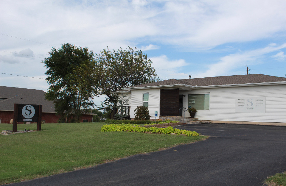 Main Location - 2230 S Division St - Guthrie